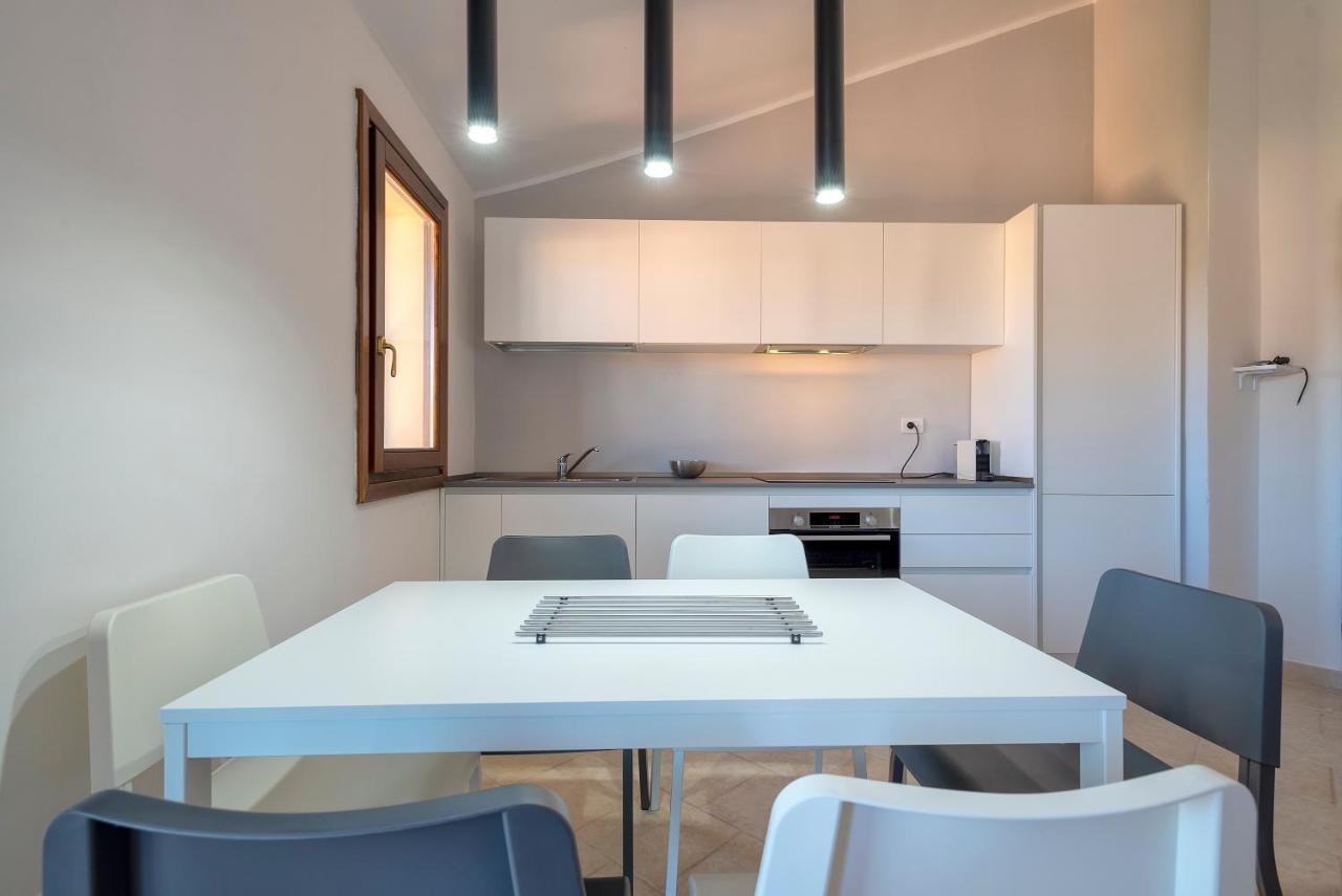 House Of Lens Appartement Golfo Aranci Buitenkant foto
