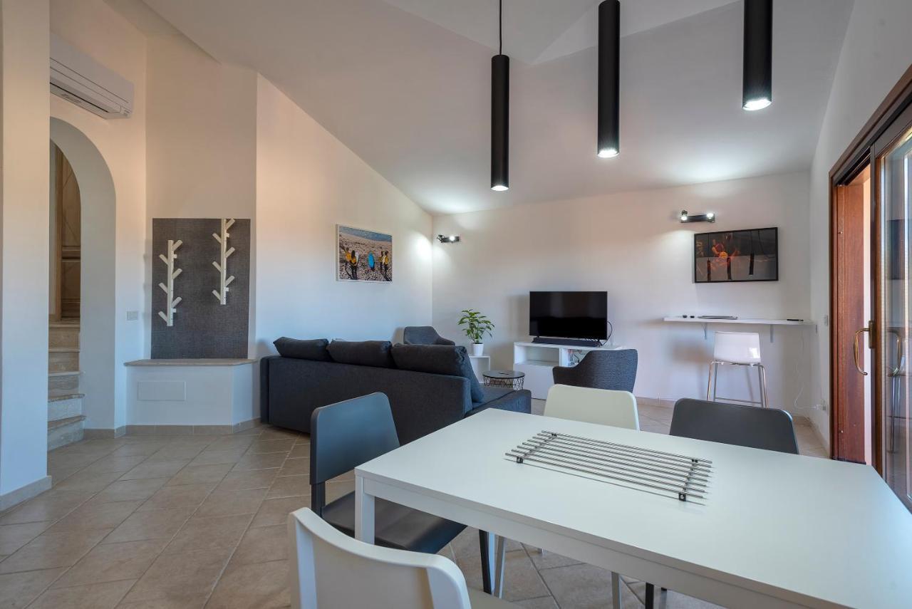 House Of Lens Appartement Golfo Aranci Buitenkant foto