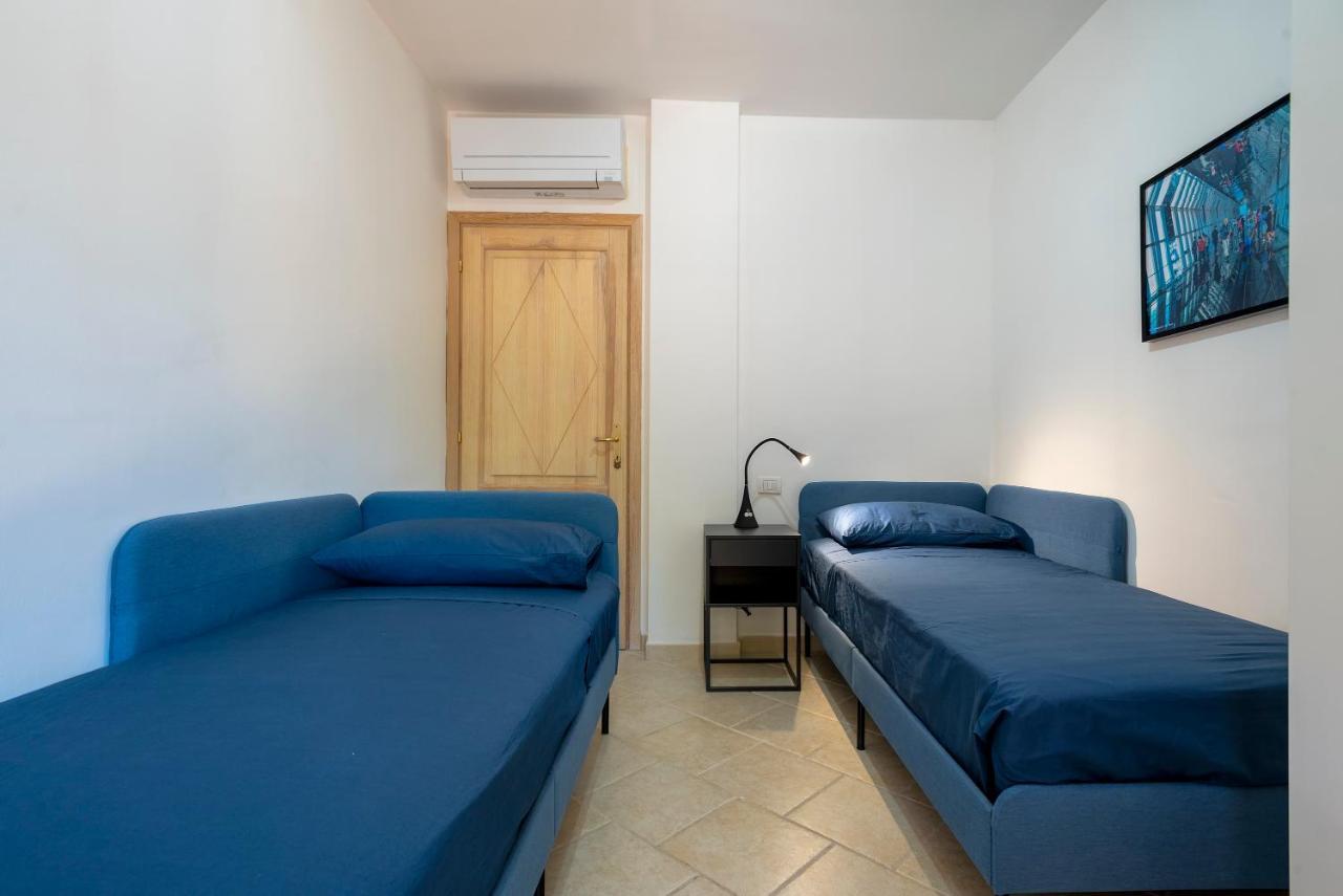 House Of Lens Appartement Golfo Aranci Buitenkant foto