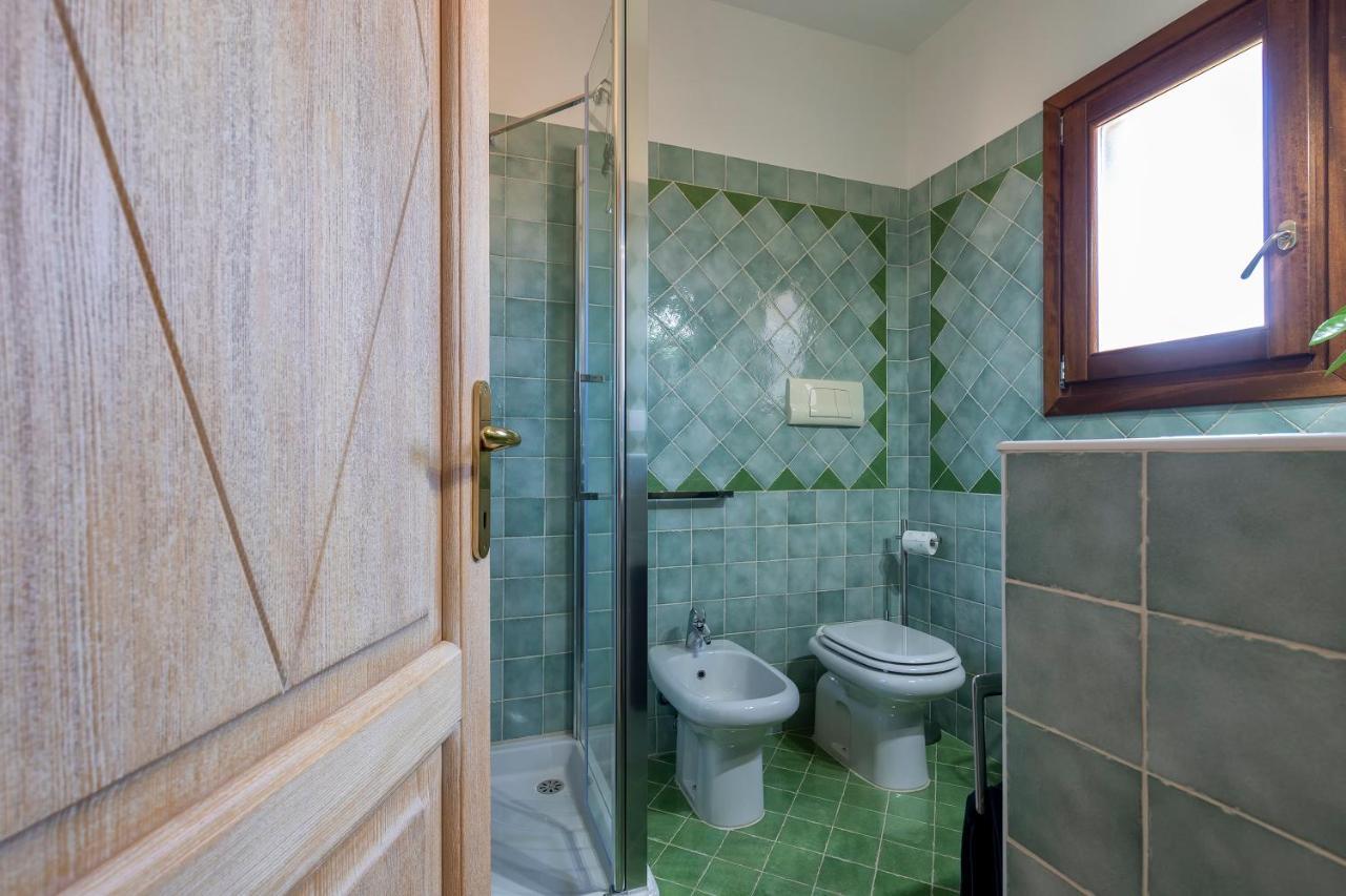 House Of Lens Appartement Golfo Aranci Buitenkant foto