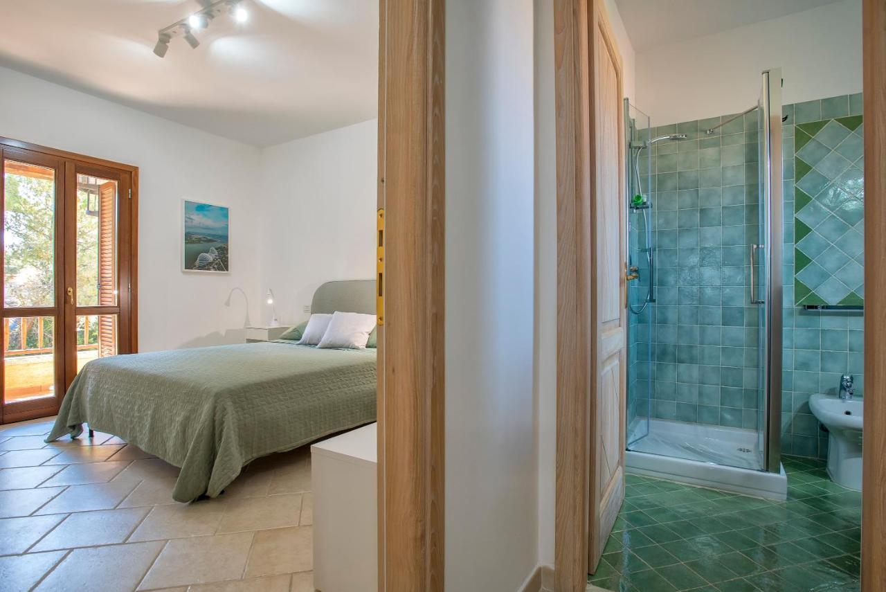 House Of Lens Appartement Golfo Aranci Buitenkant foto